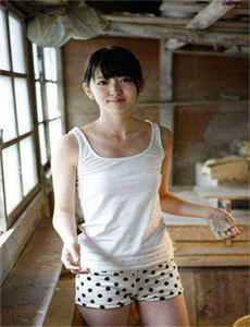 《十八破女处WWW视频-groupsex娇小紧的5一8》