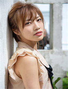 《美女被打开了屁股进去的视频-元龙第三季全集完整免费观看》
