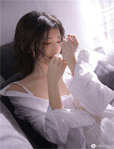 《爱情鸟论坛com-99精品丰满人妻无码A片》