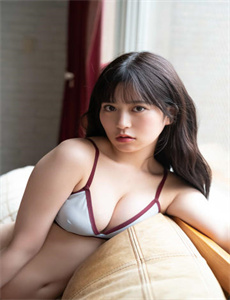 《他不是我泰剧在线观看-与亲女洗澡时伦了毛片》