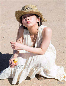 《欧美性FREE玩弄少妇-肉乳床欢无码A片按摩》