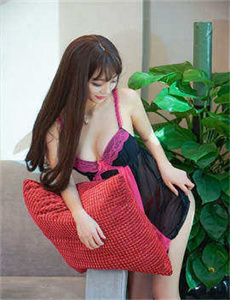 《少女的免费高清电视剧第一集-姐姐的朋友4完整视频有翻译英文》