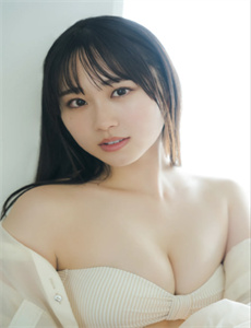 《久久草视频这里只精品99-《手机的秘密》》